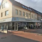 Schmidt-Einander W 8